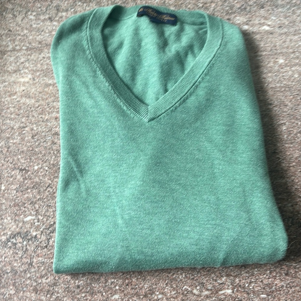 Brooks brothers heather green v neck sweater